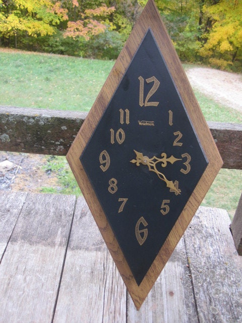 Mid Century Modern Clock
