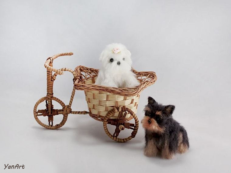 Needle Felted Dog / Pet Portrait Miniature Sculpture - made to order