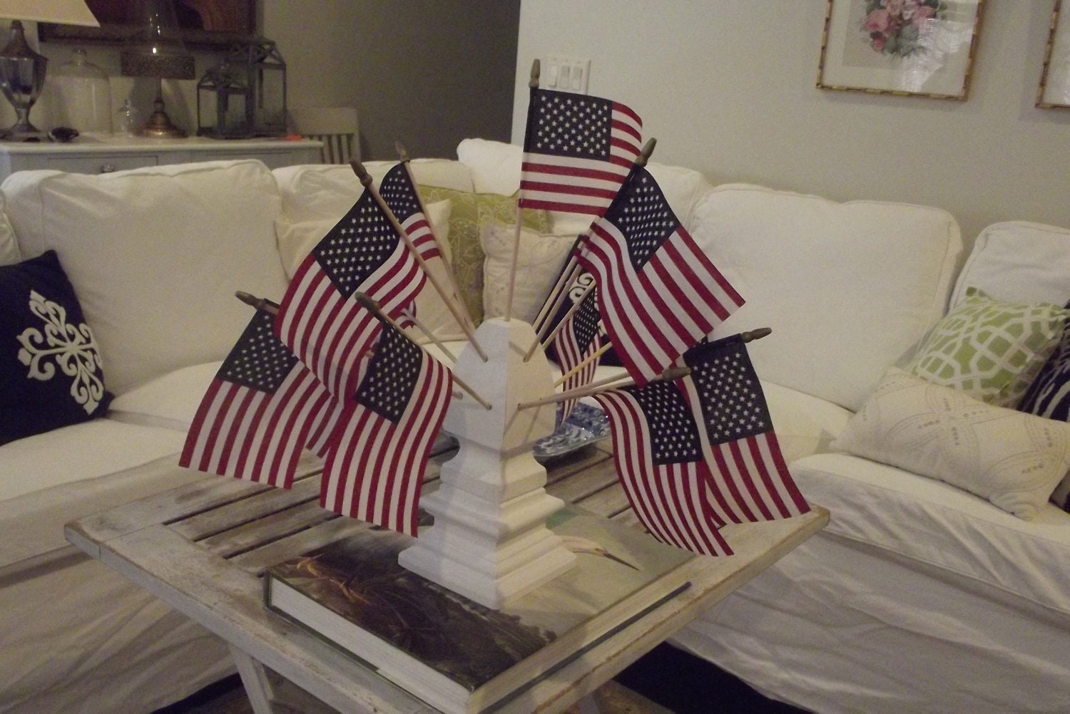 4th of July Flag Stand - 13 Flag Stand Centerpiece - flag holder - flag base - flag stand (USA flags included)