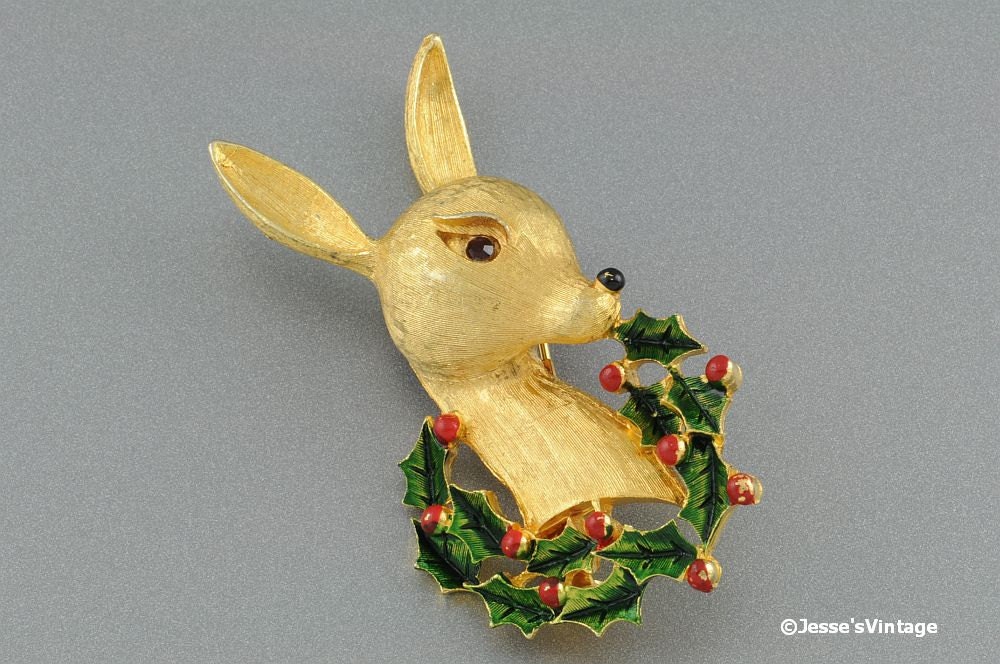 Vintage Reindeer Brooch Pin Christmas Jewelry