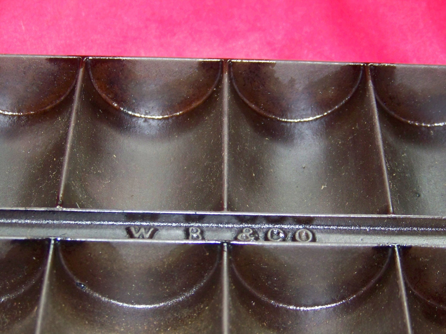 Wood and Bishop No. 15 Cast Iron French Roll Pan 0417