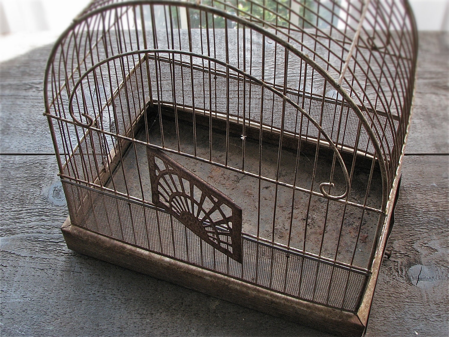 vintage wire birdcage : crown by 24pont