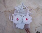 White Chrysanthemum Baby Barefoot Sandals