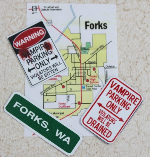 Miniature Twilight in Forks WA Signs and Map Set One Twelfth Scale