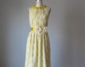 Dress Creme Lase   Mustard  Yellow  Bridesmaids   Bride  Wedding   Vintage Pastel Angel  Pale Creamy Roses Dreamy Spring A line dress
