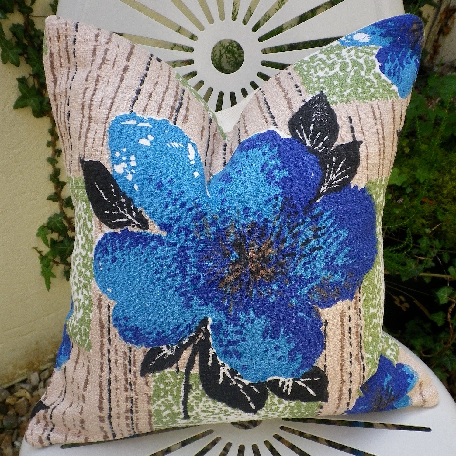 Vintage 1950s Blue Flower Barkcloth Fabric Cushion Pillow