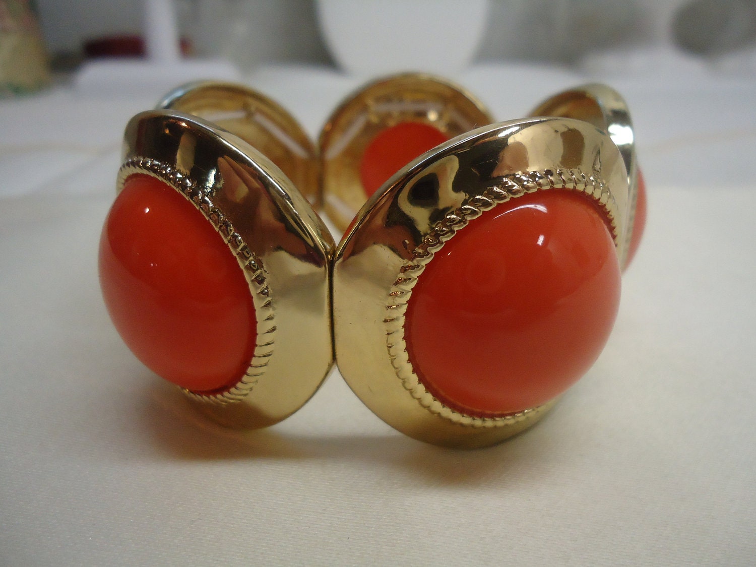 vintage coral gold bracelet