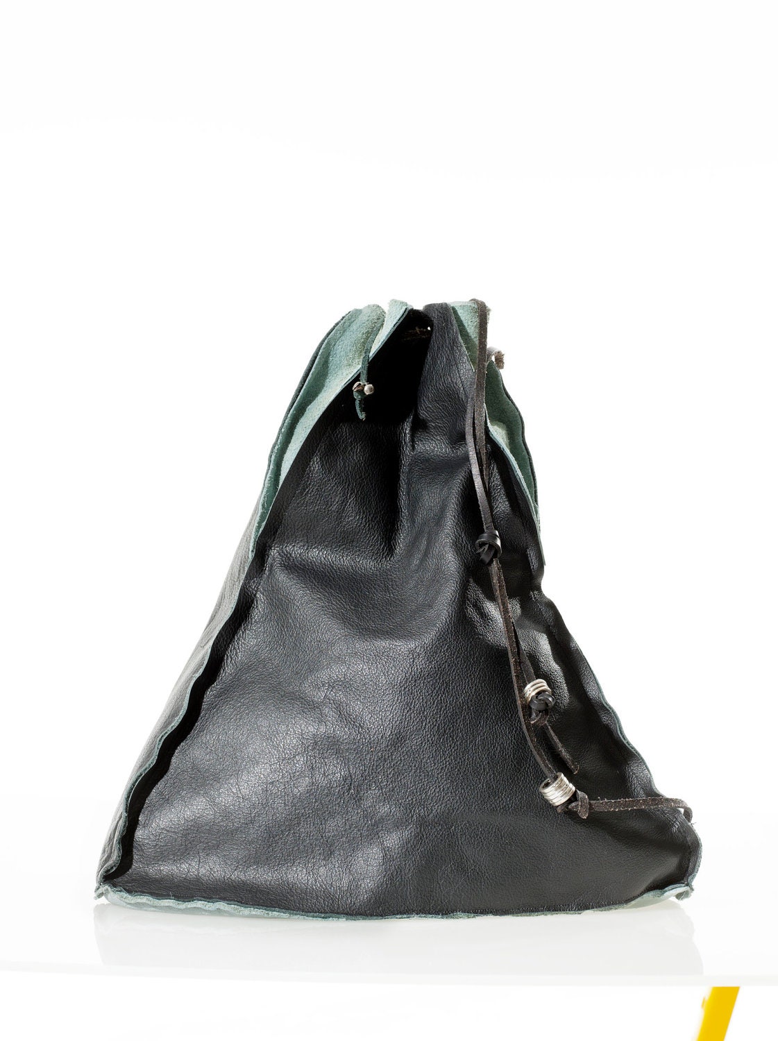 Yogi - leather yoga draw string bag