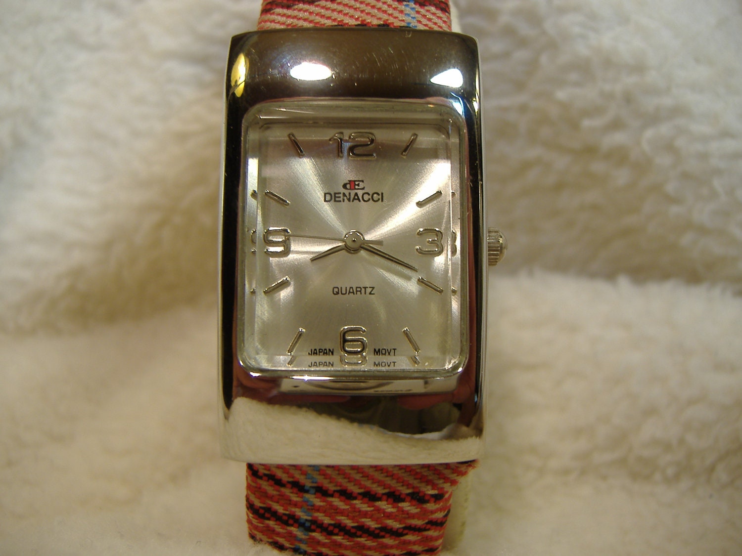 denacci watch cost