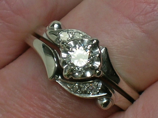 Vintage Wedding Rings Set: 1960s Classic White Gold Beauty