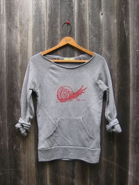 not so shy Snail Sweatshirt, Snail Sweater, Hiking Top, S,M,L,XL