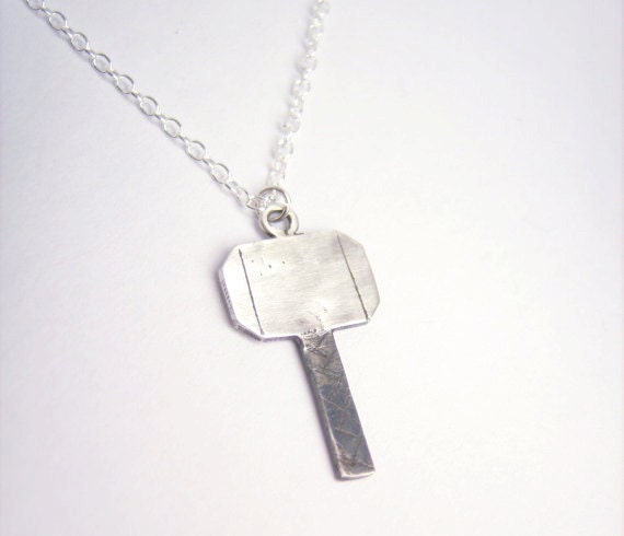 Thor's Mjolnir Marvel Avenger's style silver pendant.