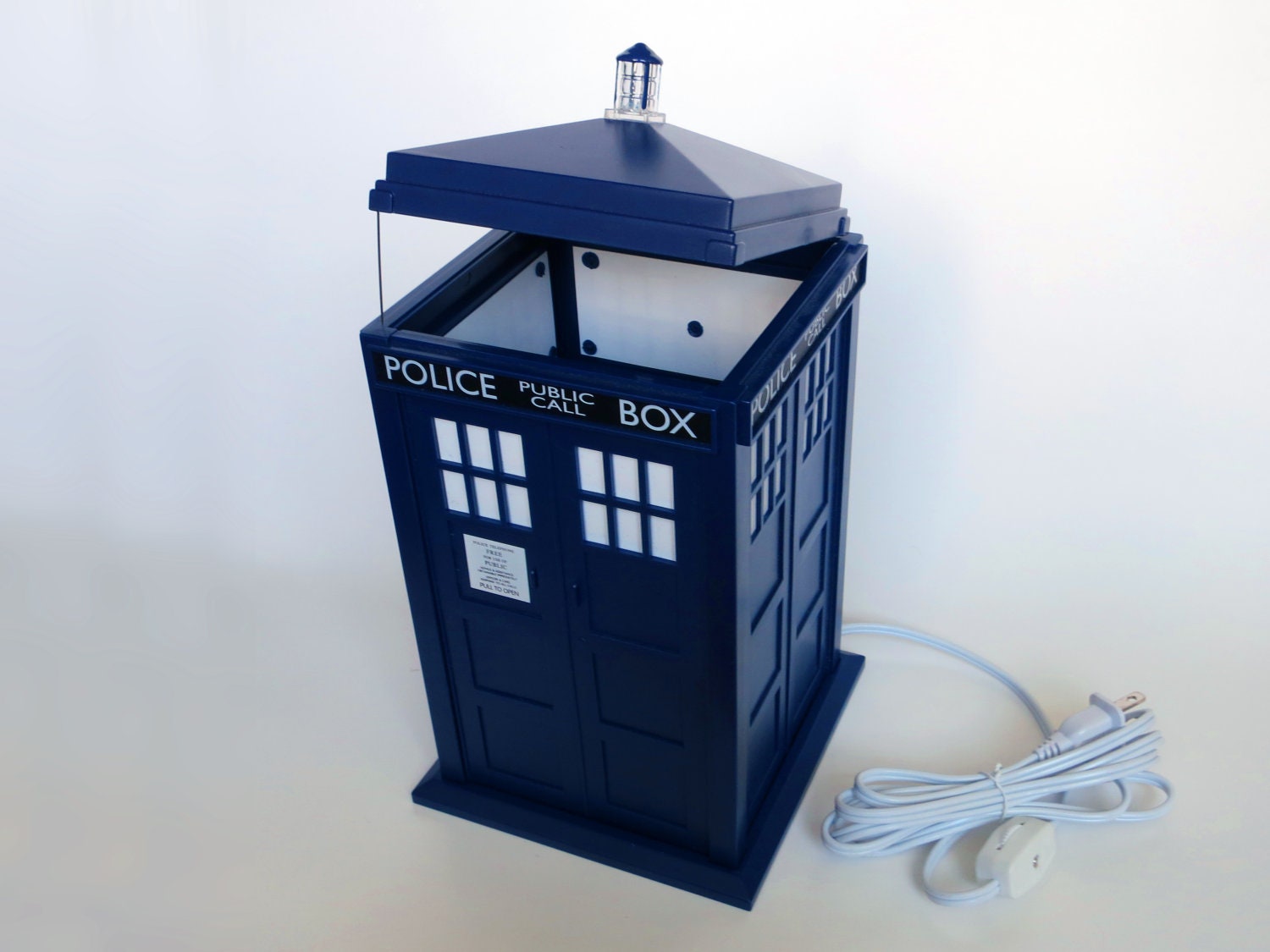 Doctor Who TARDIS Lamp/Nightlight