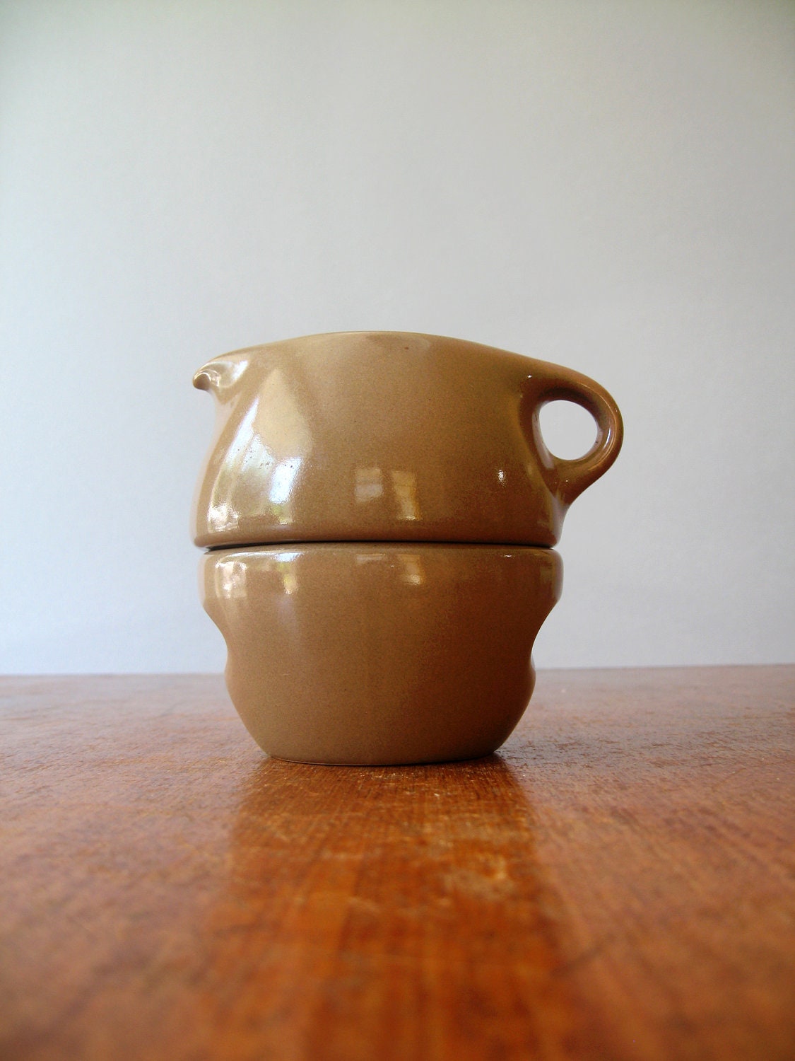 Russel Wright Iroquois Casual China Sugar/Creamer Set in Nutmeg