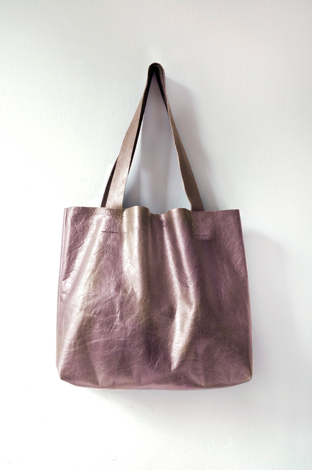 G R A P E Metallic Leather Tote. Essential Tote. Leather Market Tote.