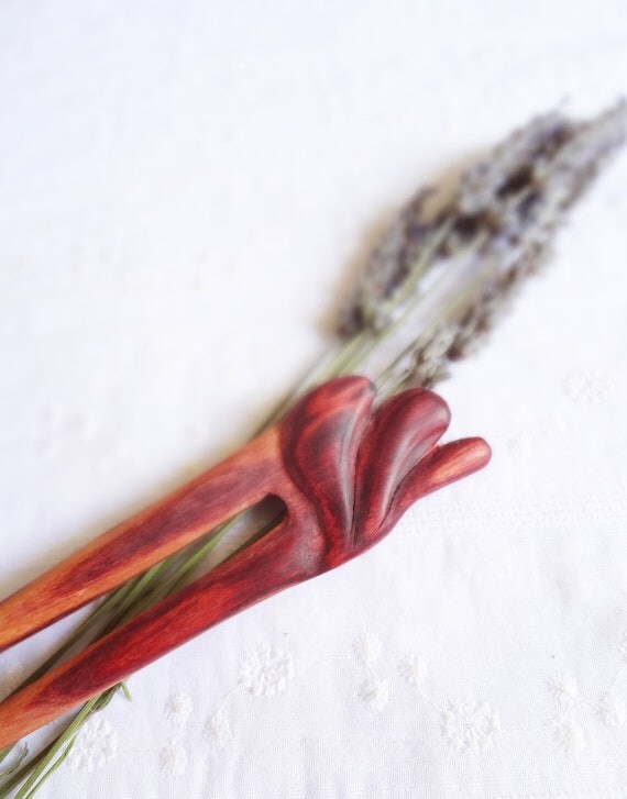 English rose garden- pink red white beige rustic hair fork