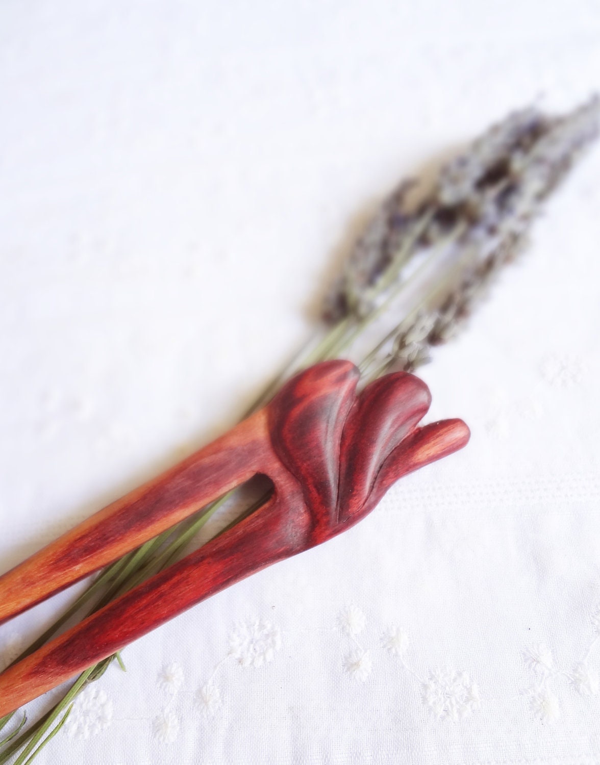 English rose garden- pink red white beige rustic hair fork