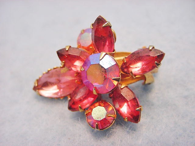 Vintage 1950s Rhinestones/  Brooch/ Earrings/ Demi Parure/ Pink / BEAU JEWELS