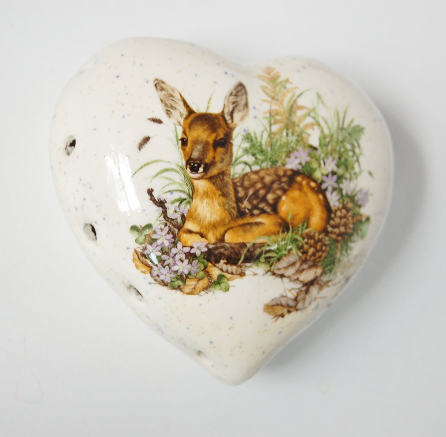 Vintage Deer Fawn  Heart Shaped Pomander Pot Pourri