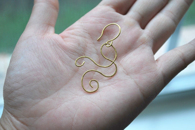 Brass hammered earrings - Swirls - brass earrings
