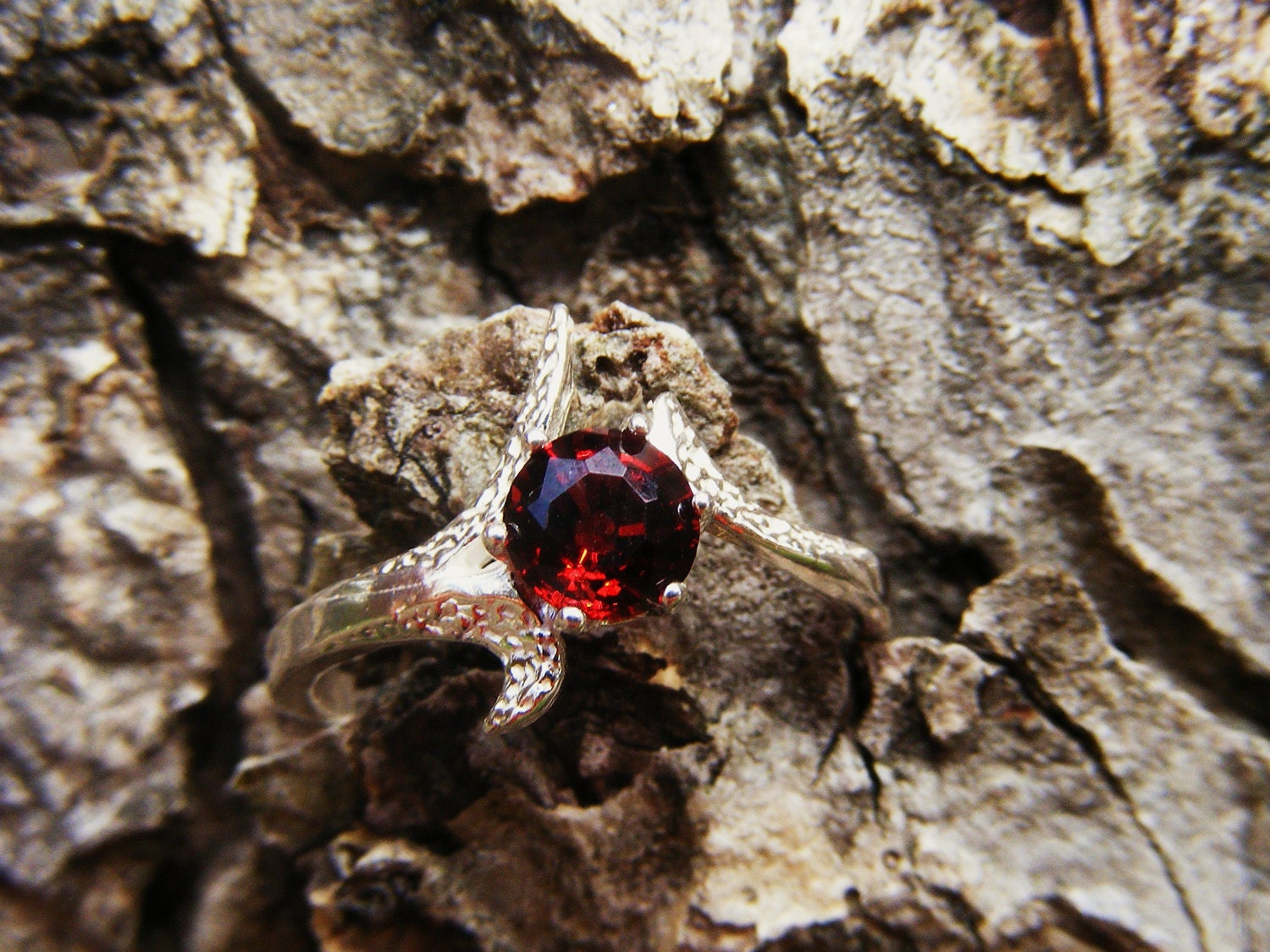 Blood Red Spinel & Sterling Silver Ring, Size 6