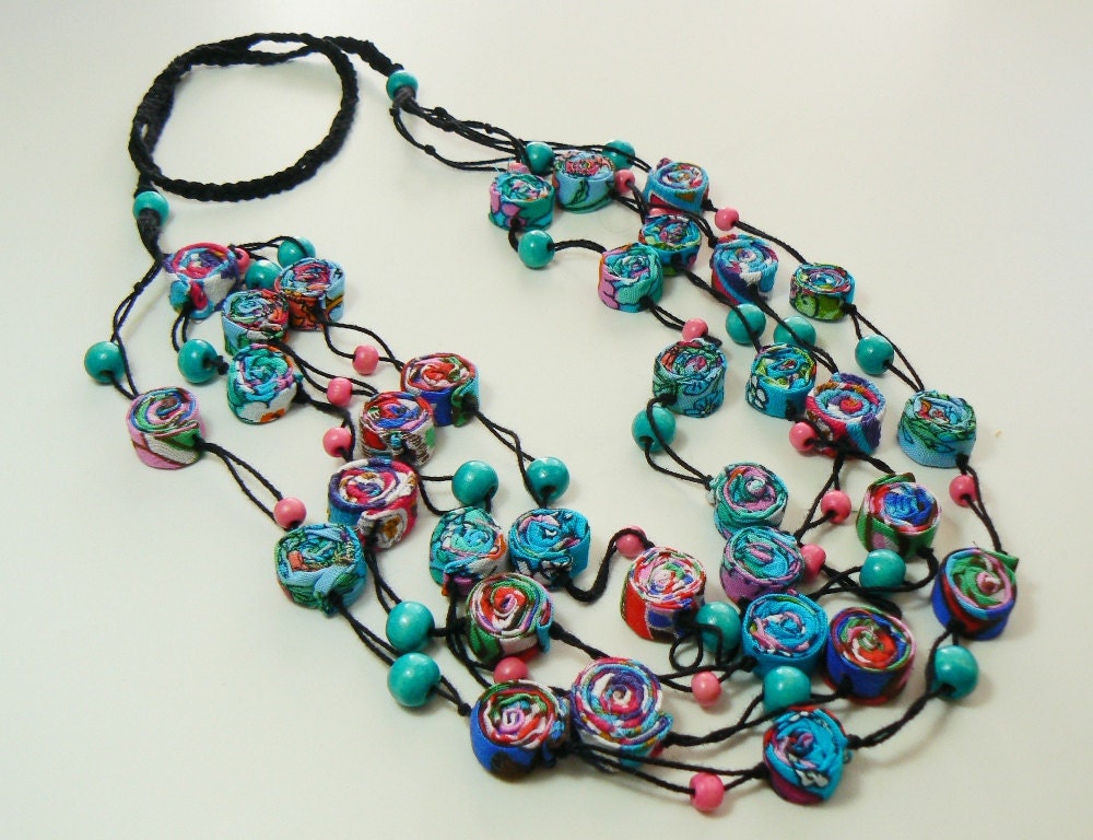 Textile Necklace, turquoise and fuchsia, sparkling