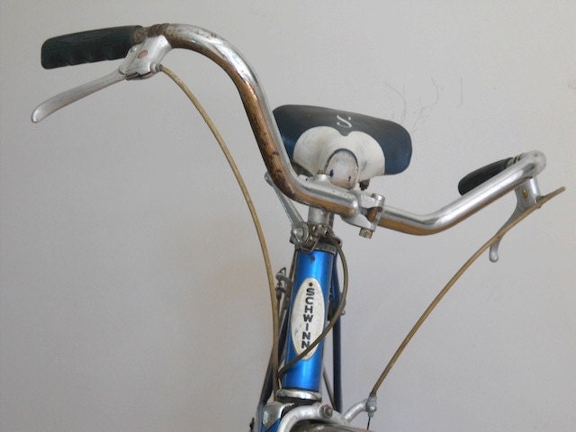 Beach Cruiser Bicycle, Vintage 1968 Schwinn Collegiate BIke, VIntage Women's Bike, Schwinn Bike, Mid century Bike 1960's, BAck to School