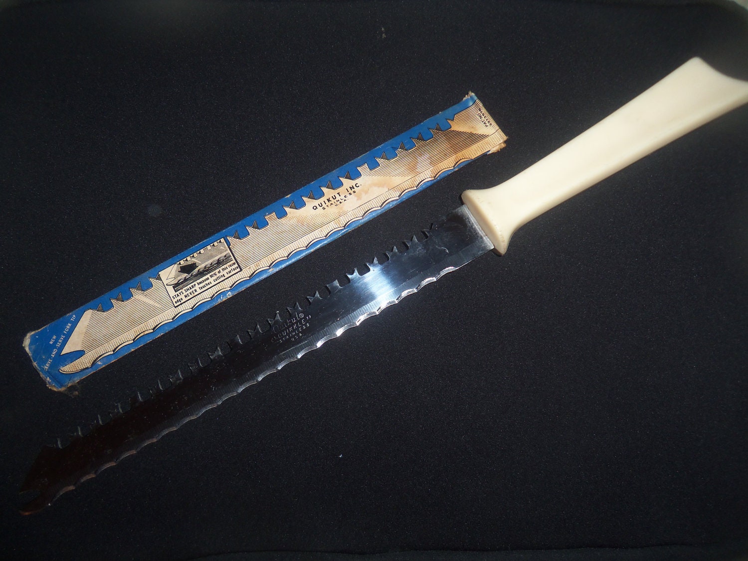 Vintage Quikkle Quikut Stainless Serrated Blade by PastsPresents