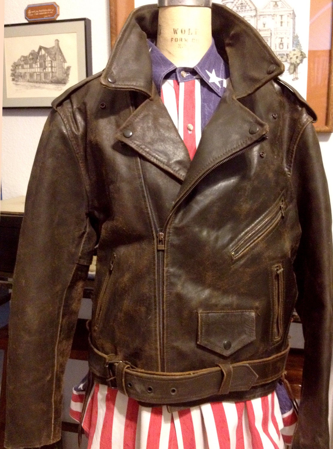 Men's size 44 Heavy Leather Bomber Riding Jacket