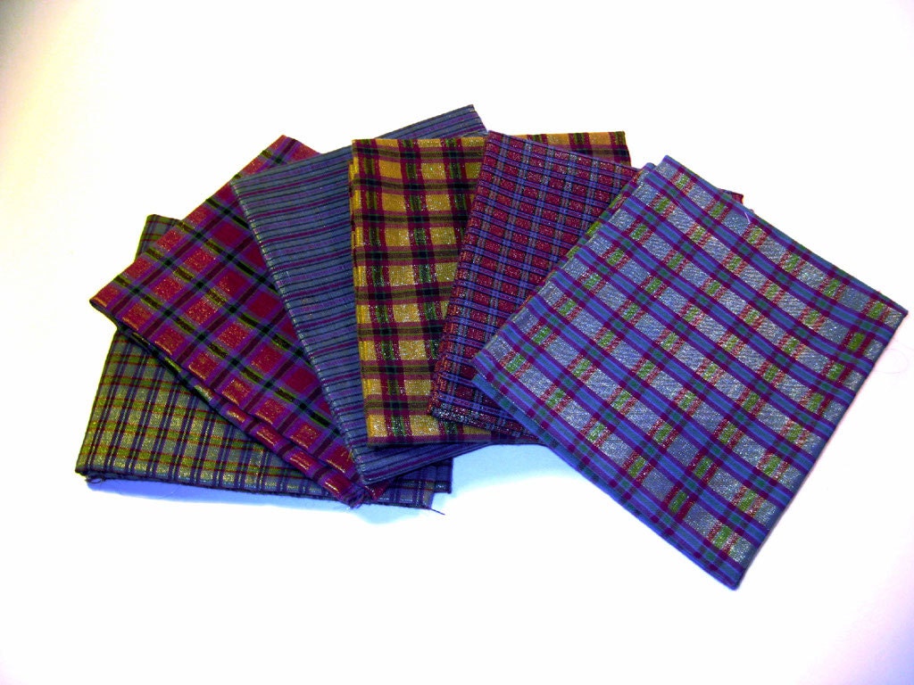 Quilters Lame Fat Quarters in Plaid 52 percent Cotton 48 percent Nylon Set of 6