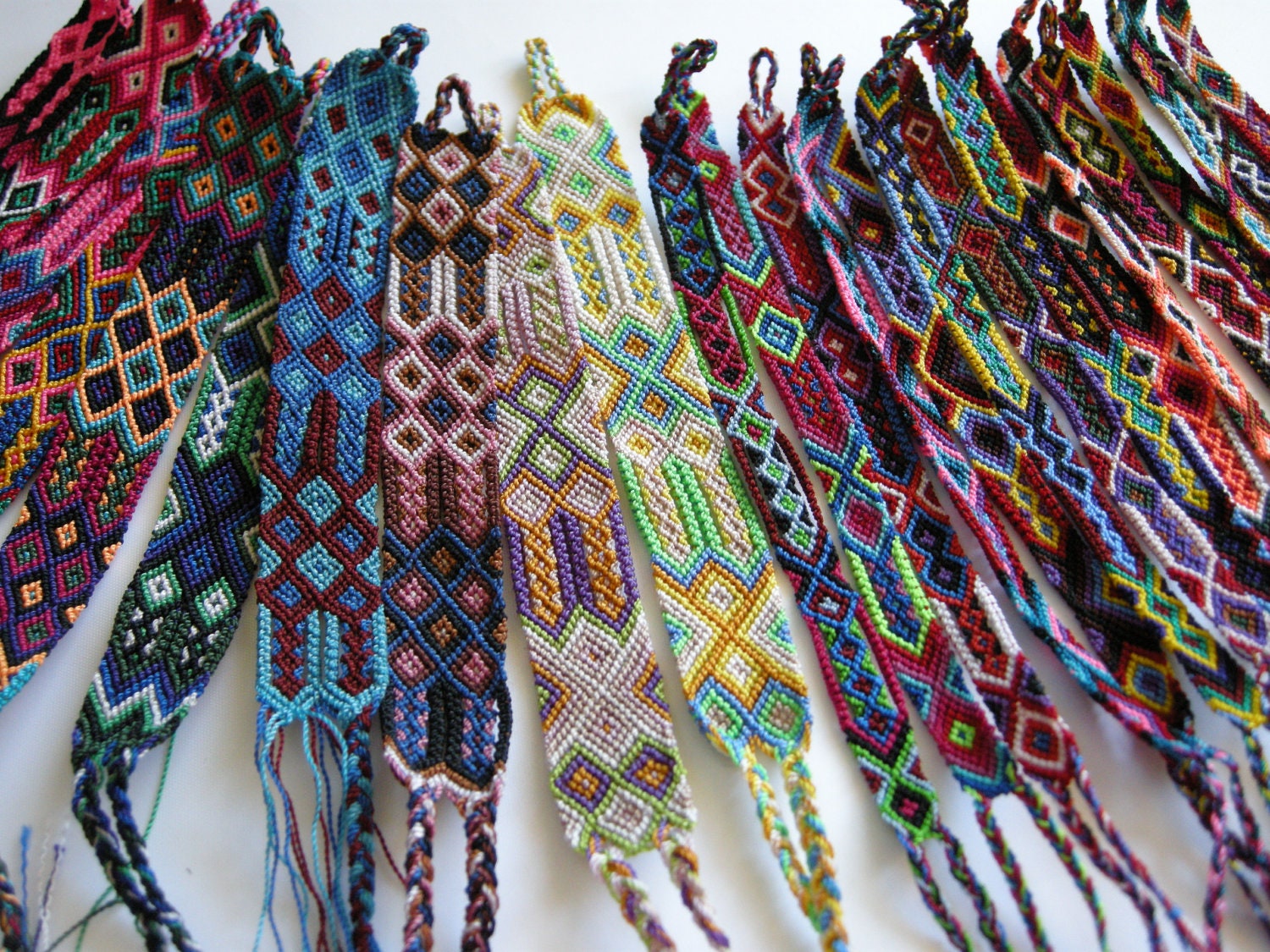Wholesale Lot of Friendship Bracelets (25 bracelets)
