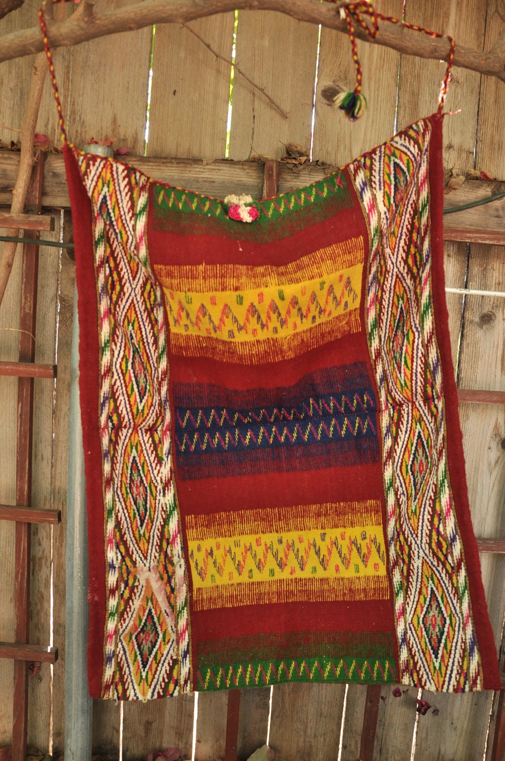 Vintage Southwest Wool Rug - Wall Hanging Navajo Indian style Boho Gypsy Guatemalan Ethnic