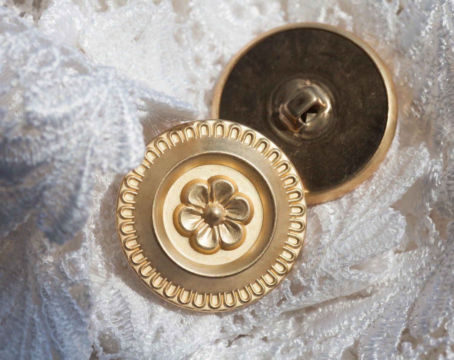 10 Vintage, Round, Gold Tone Metal Shank Button Collection, with a Matte Finish, and Central Floral Design. Item 0426