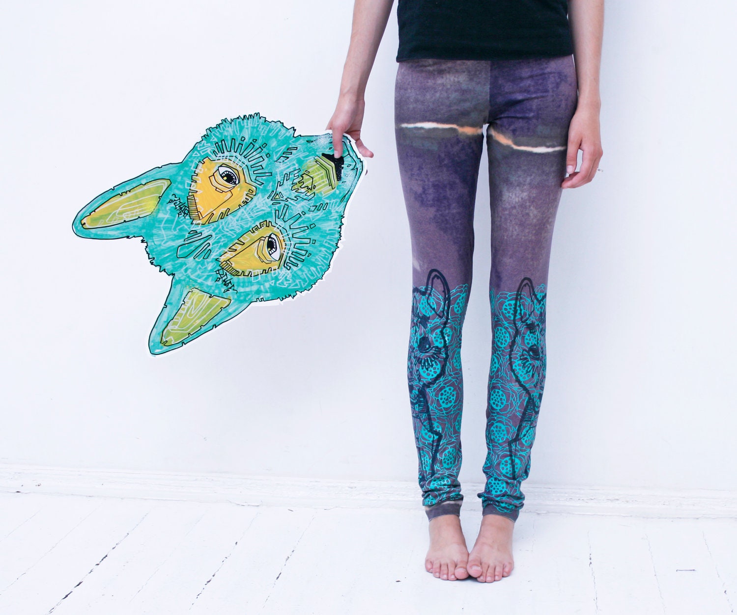Size S, XS Wild things- leggings with black tribal wolf print in mint flowers