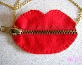 Red mouth pin brooch necklace hand-made