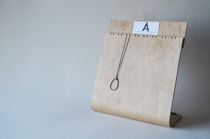 Oversized Necklace Stand