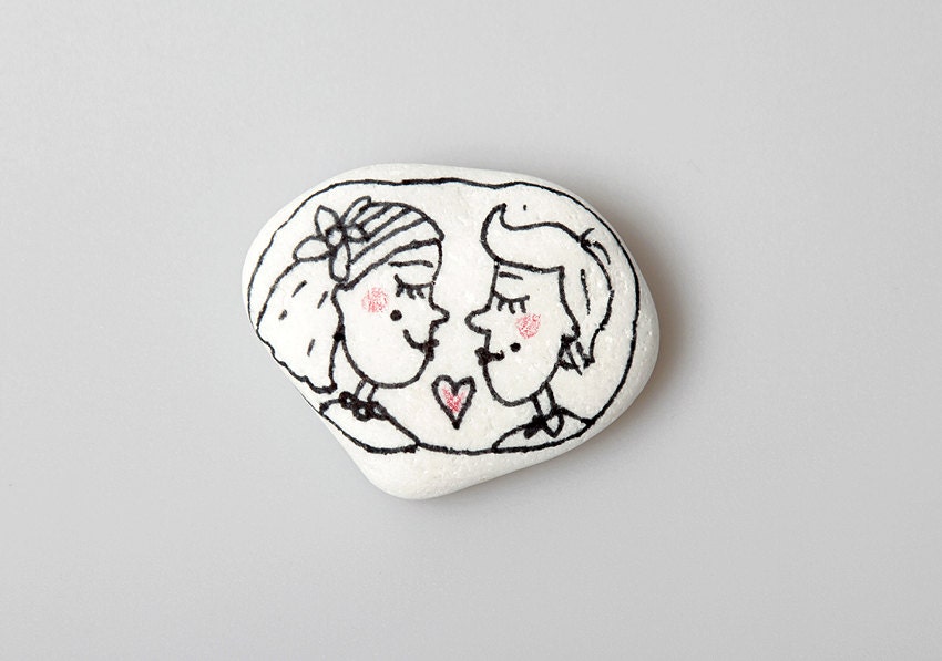 Hand Painted Stone - portraits of Bride&Groom or couples in love. Made to order. - StudioDadaBg