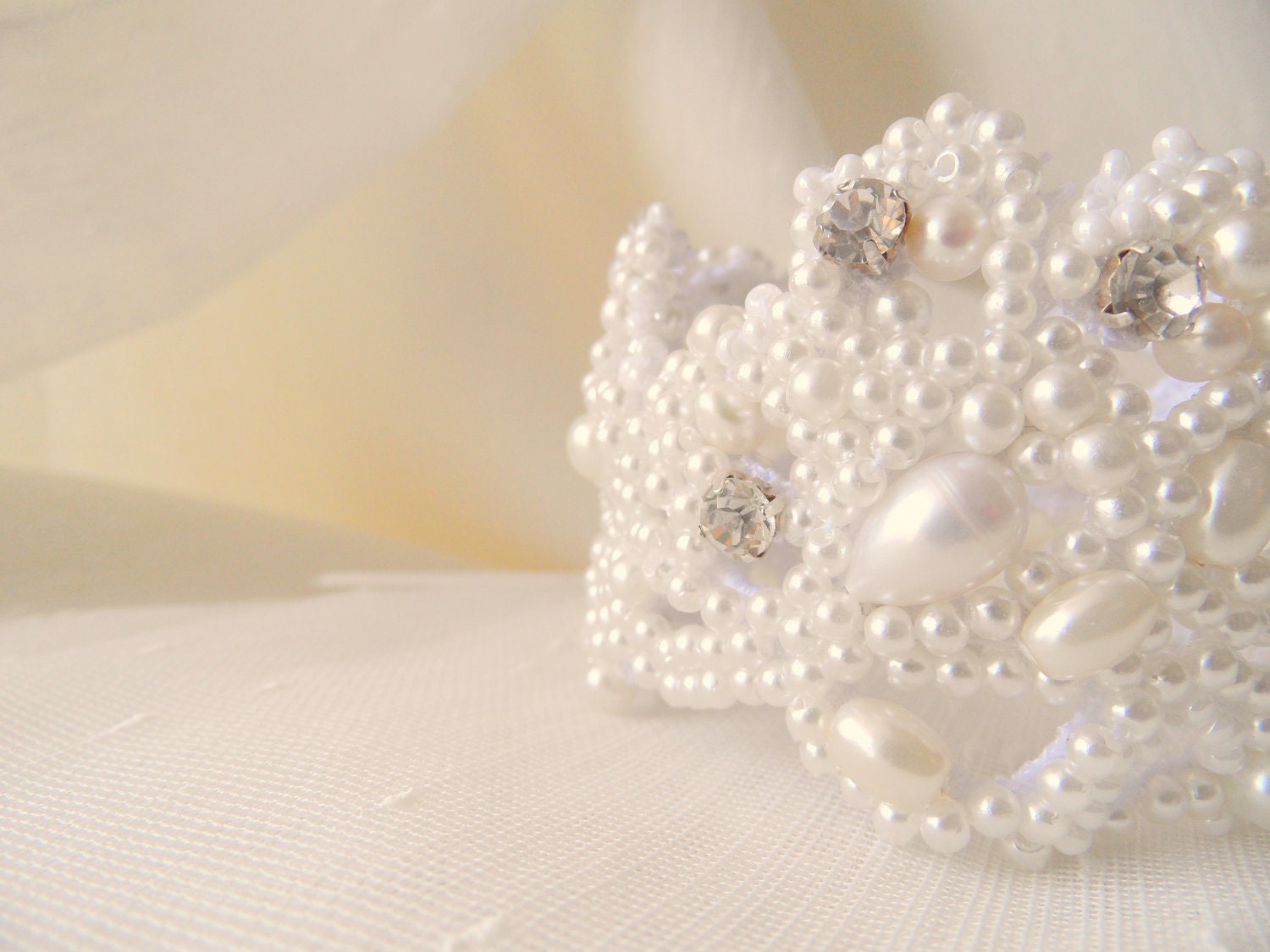 Bracelet, Bridal bracelet, bridal cuff, bride cuff, wedding cuff, wedding, bridal, lace cuff, pearl cuff, bridal accessory, OOAK