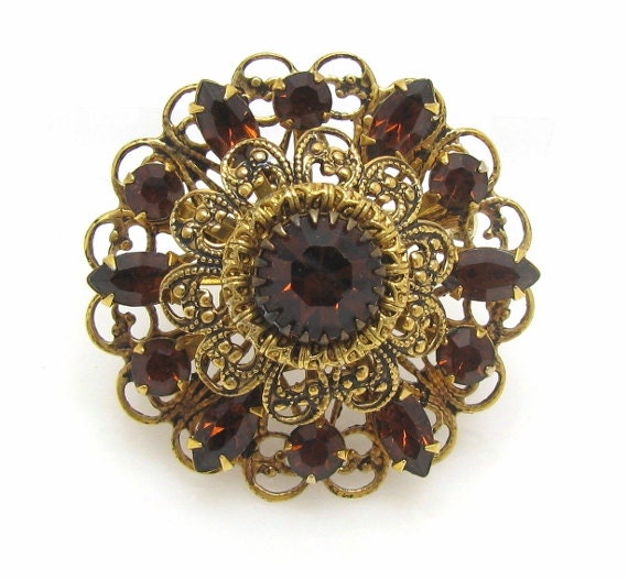 Baroque Style Brooch With Brown Rhinestones