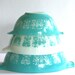 Set of 3 VINTAGE PYREX MIXING Bowls Amish Butterprint Rare