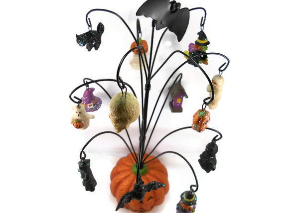 Vintage Halloween Tree of Spooks Home Decor