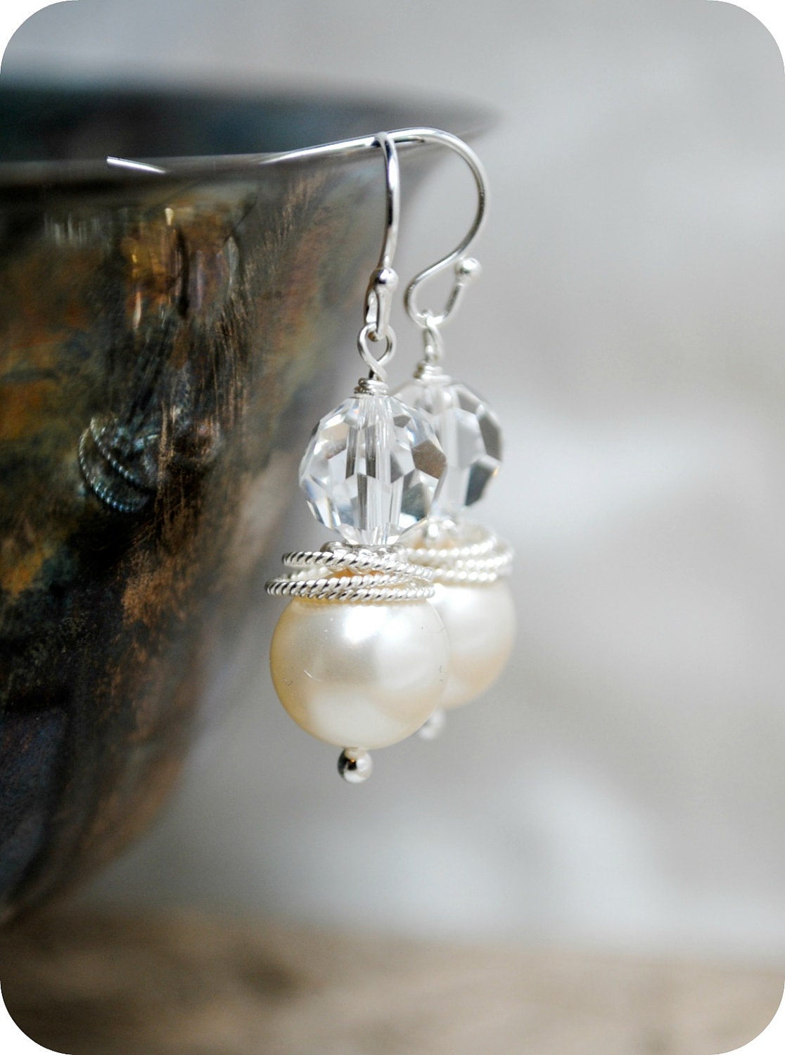 Bridal Pearl Earrings, Wedding Earrings, Ivory Pearls, Swarovski Crystals, Drop Crystal and Pearl Earrings, Bridesmaids Earrings