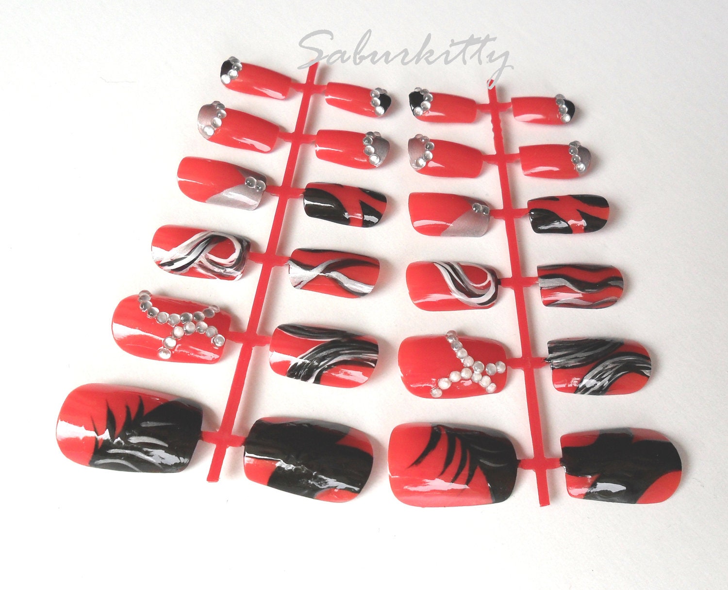 New York 3D Nail Art vermilion red black high fashion fake glitter acrylic dark artificial womens CC nails designs w/Glue