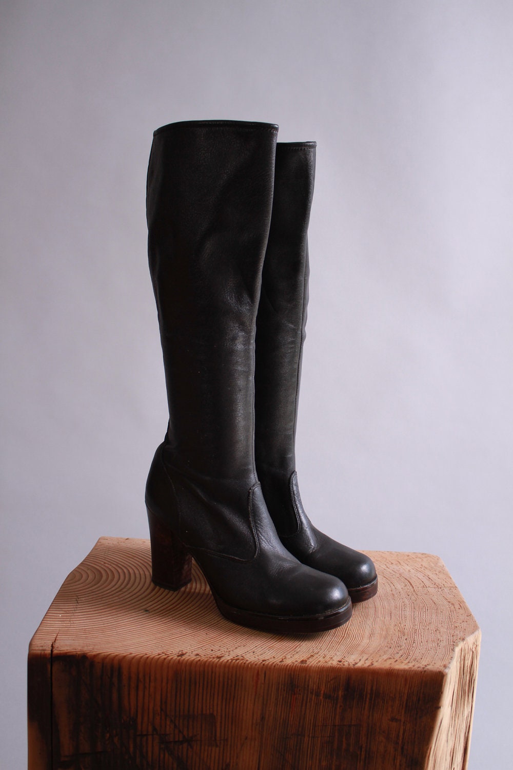 1960s boots / 60s tall black leather boots / fall winter fashion