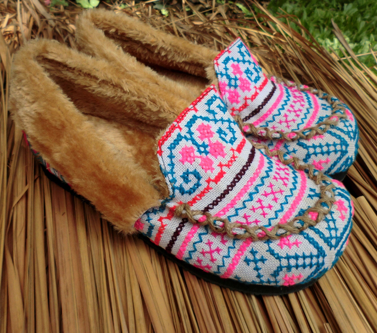 Hmong Embroidered Plush Lined Womens Slippers