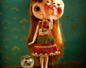 Circus Dress - blythe doll fashions by KarolinFelix. Handmade outfit with original circus cameo.
