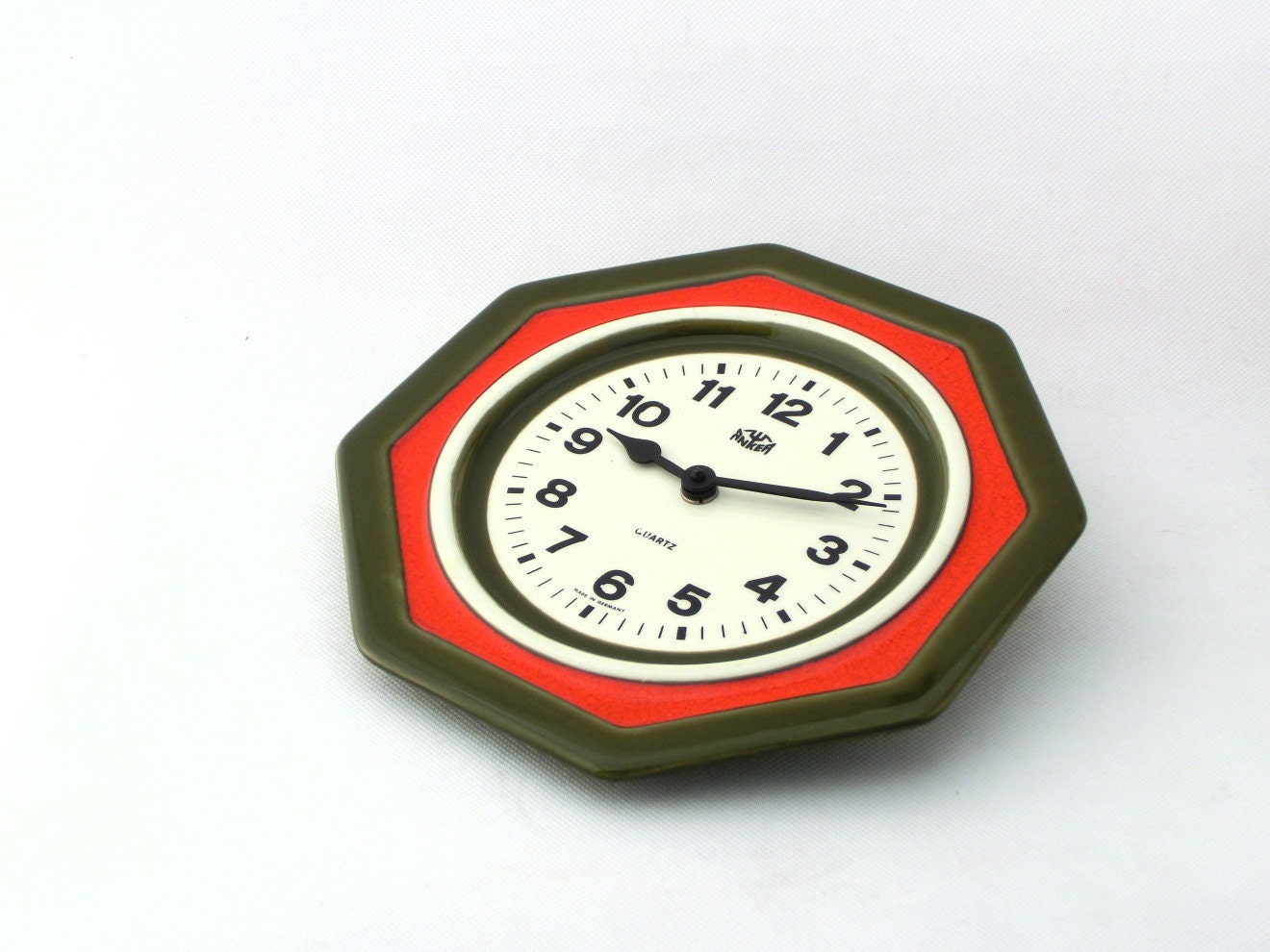 Vintage wall clock ceramic - green / red - from Germany