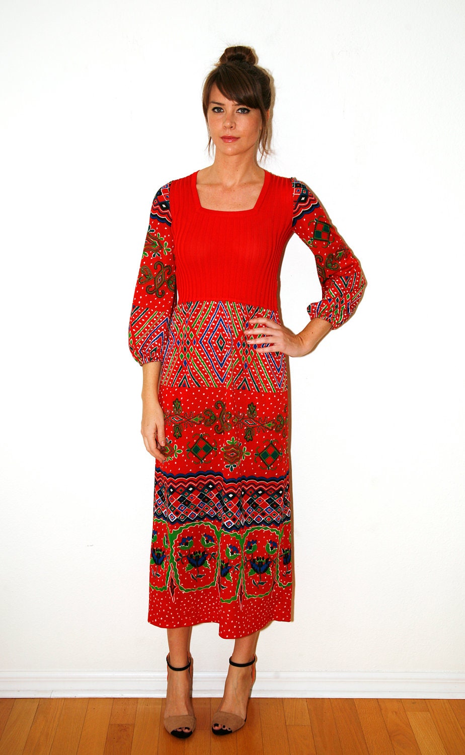 30% OFF SALE Vintage 70s Boho Maxi Dress Chinese Red Made in Italy