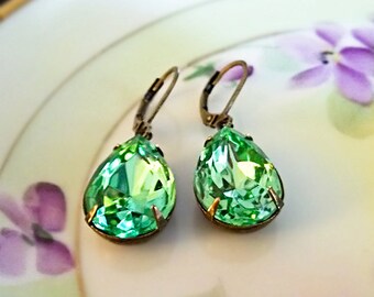 august birthstone
