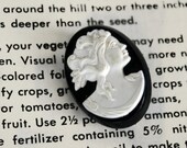 Vintage Black and White Cameo Brooch Pin